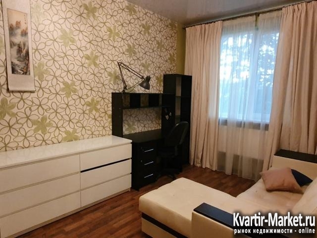 Продам 2-к. квартиру, 1/5, S=42кв.м