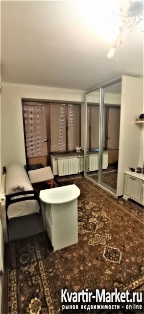 Продам 1-к. кв-ру, Центр, Халтуринский, 1/3к, 25/14/7
