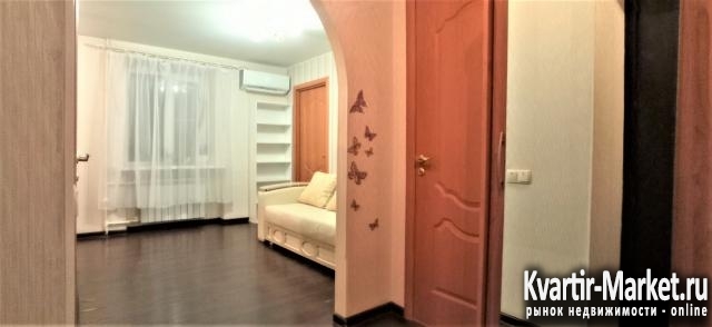 Продам дома и дачи, /3, S=290кв.м, Sуч.=4сот.