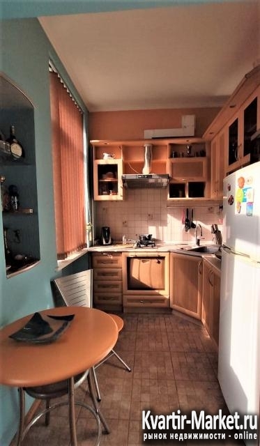 Сдам собст. сдаёт комн 20 м2 в кв-ре с хоз. Стройгородок. 1-2 дев пор
