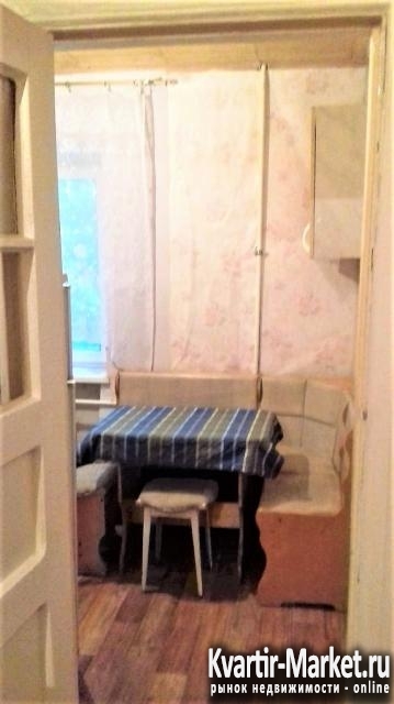 Продам 1-к. кв-ру, Центр, Искусственная, 2/4 кирп; 23/14/5