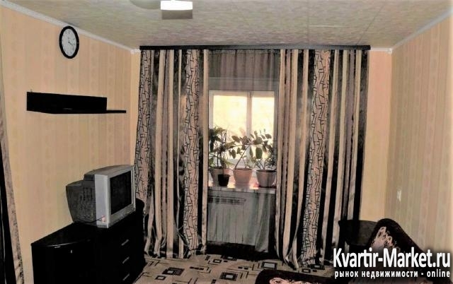 Продам 3-к. кв-ру, Центр, Малюгиной, 3/5к, 62/41/7