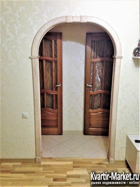 Продам 1-к. квру, СЖМ, Комарова, 10/23, 42/15/12