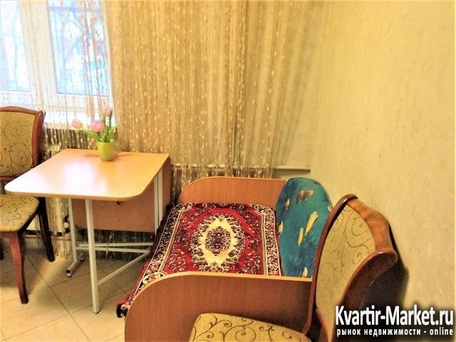 Продам 1-к. квру, СЖМ, Комарова, 10/23, 42/15/12